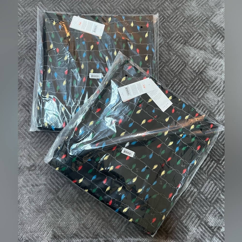 NWT Lug Runner 2pc tote set